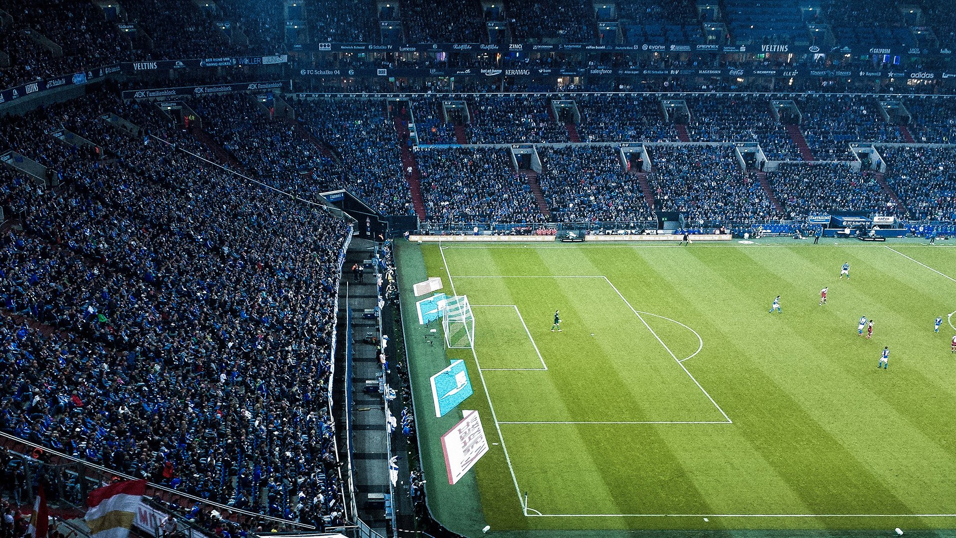 速度与激情，F1巴林揭幕战之夜，浓眉的火热回归映射竞技体育的巅峰交响